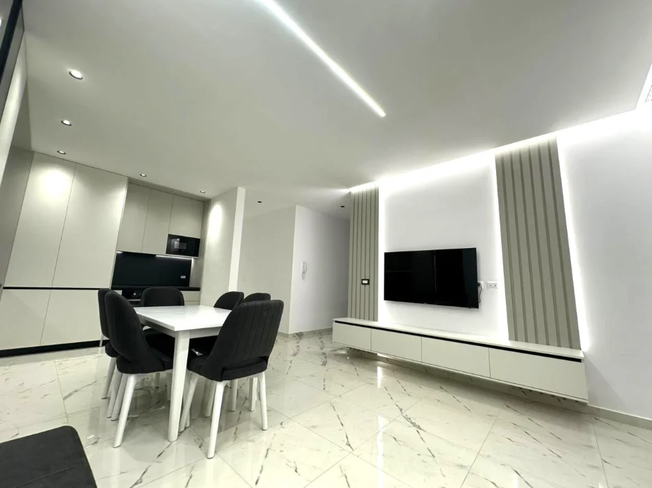 Tirane, jepet me qera apartament 2+1 , 95 m² 800 € (Rruga Dritan Hoxha)