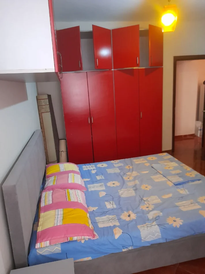 Tirane, jepet me qera apartament 1+1 Kati 2, 50 m² 340 € (Astir)