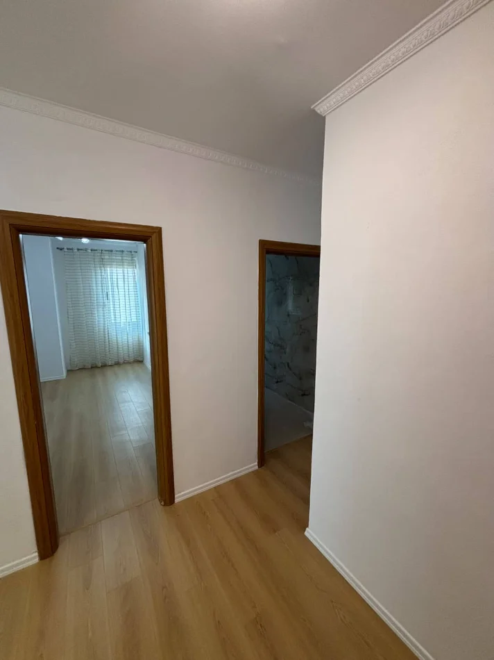 Tirane, shes apartament 2+1 Kati 2, 88 m² 142.000 € (fresku)