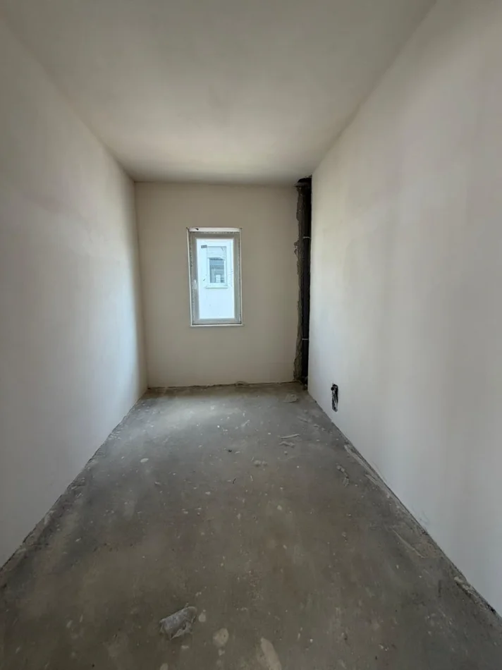 Tirane, shitet apartament Vile 2 Katshe , 516 m² (TEG)