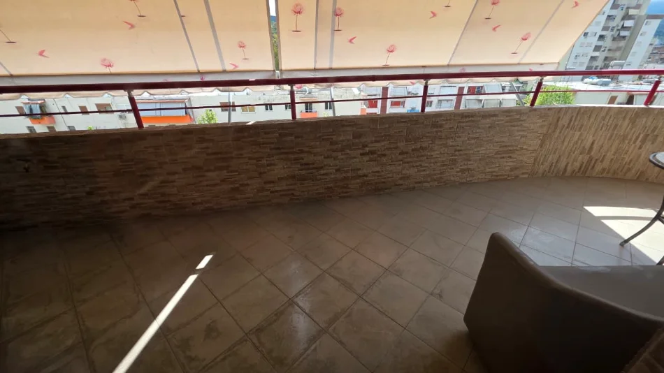 Vlore, shitet apartament 3+1+Ballkon Kati 6, 135 m² 249.000 € (Bulevardi Ismail Qemali,pran Conad, Vlore)