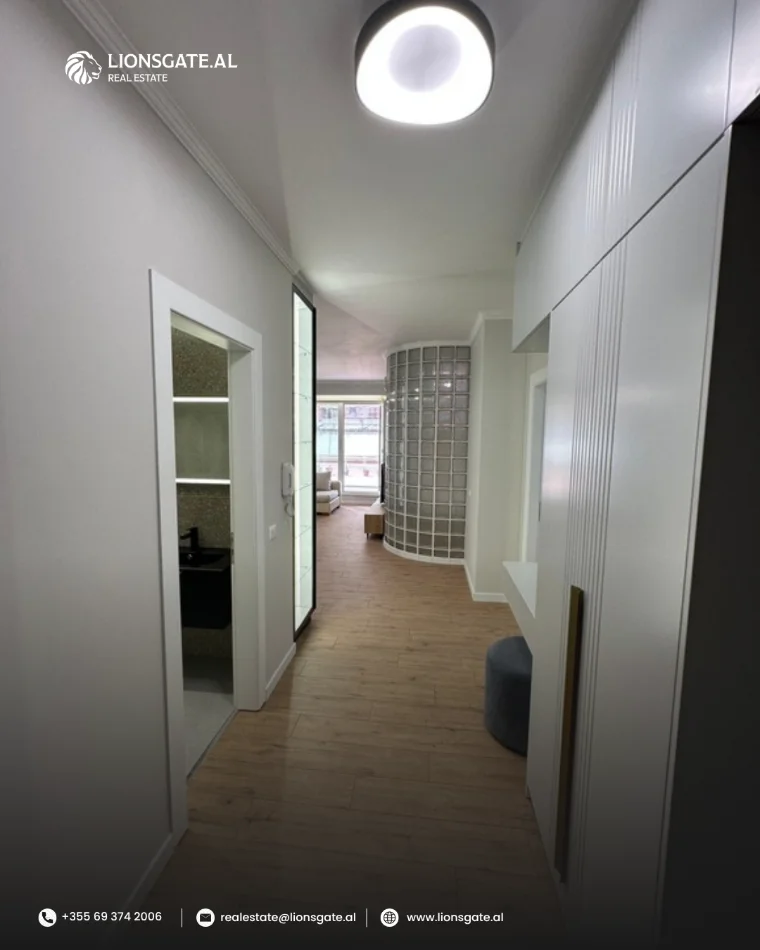 Tirane, jepet me qera apartament 2+1 Kati 2, 107 m² 1.000 € 