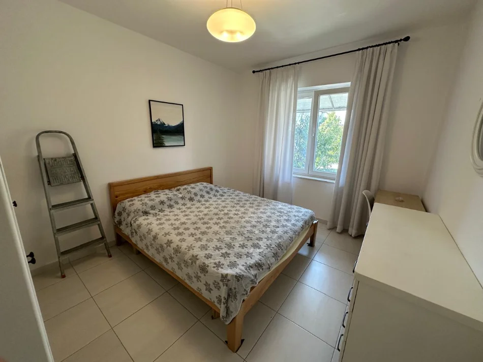 Tirane, shitet apartament 1+1+Ballkon Kati 2, 52 m² 120.000 € (Oxhaku)