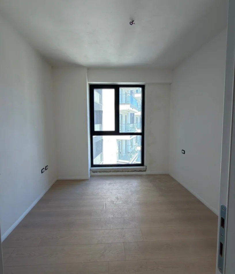 Tirane, shitet apartament 2+1 , 92 m² 149.300 € 