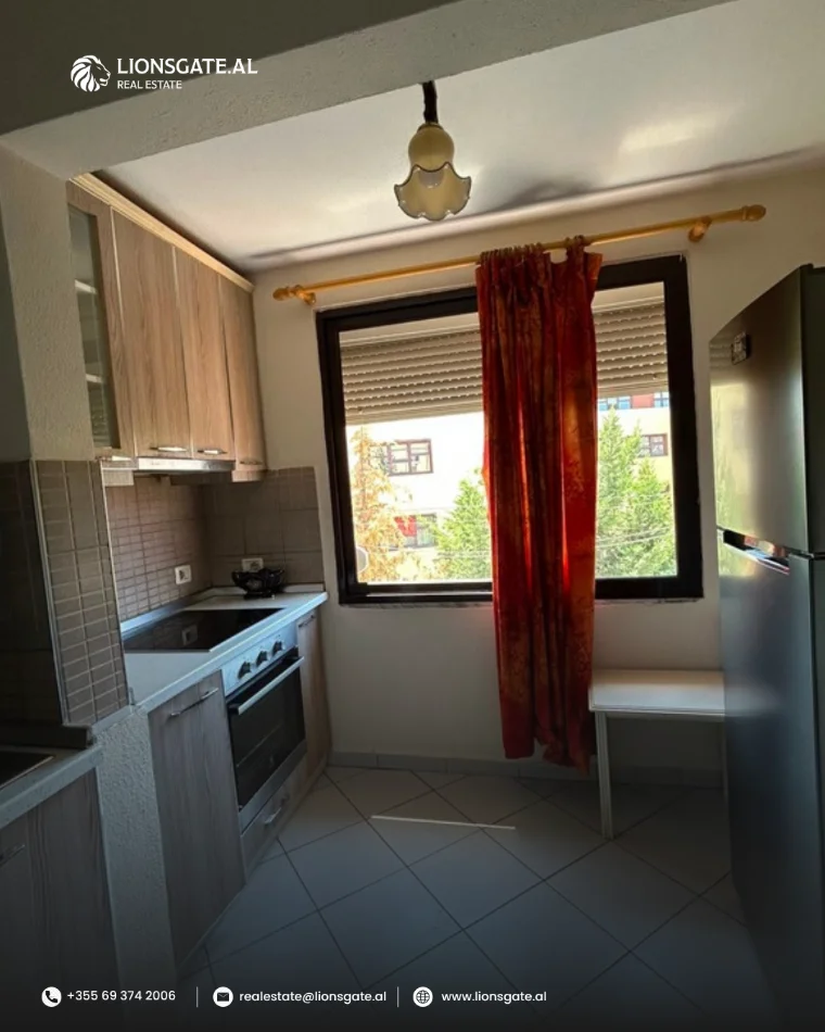 Tirane, jepet me qera apartament 1+1 , 60 m² 500 € 