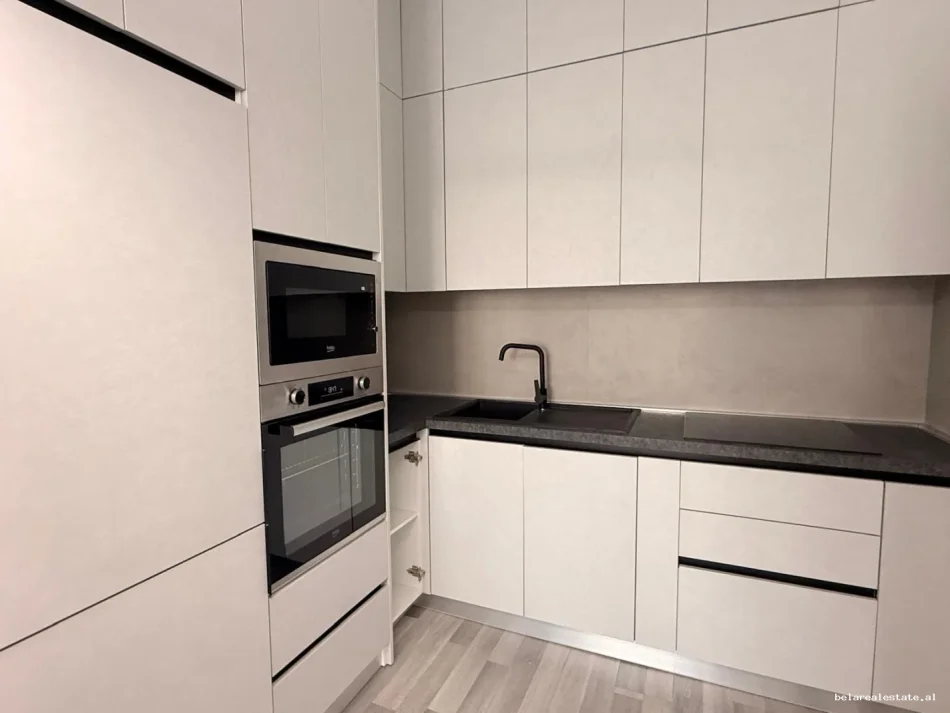 Tirane, jap me qera apartament 1+1 Kati 2, 74 m² 790 € (Spring Residence, prane Ish UET)