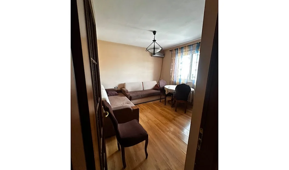 Tirane, jepet me qera apartament 2+1 Kati 3, 78 m² 500 € 
