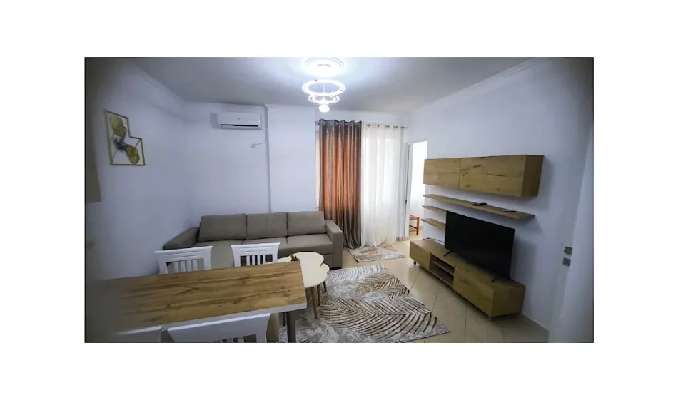 Tirane, jepet me qera apartament 1+1 Kati 8, 63 m² 470 € 