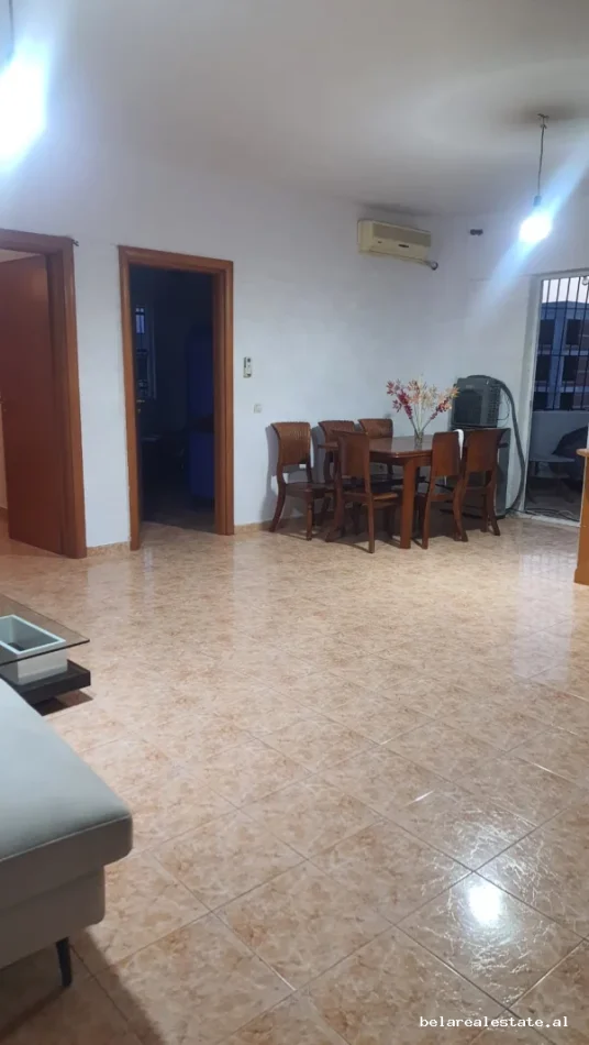 Tirane, jepet me qera apartament 2+1 Kati 9, 100 m² 590 € (rruga Dritan Hoxha)