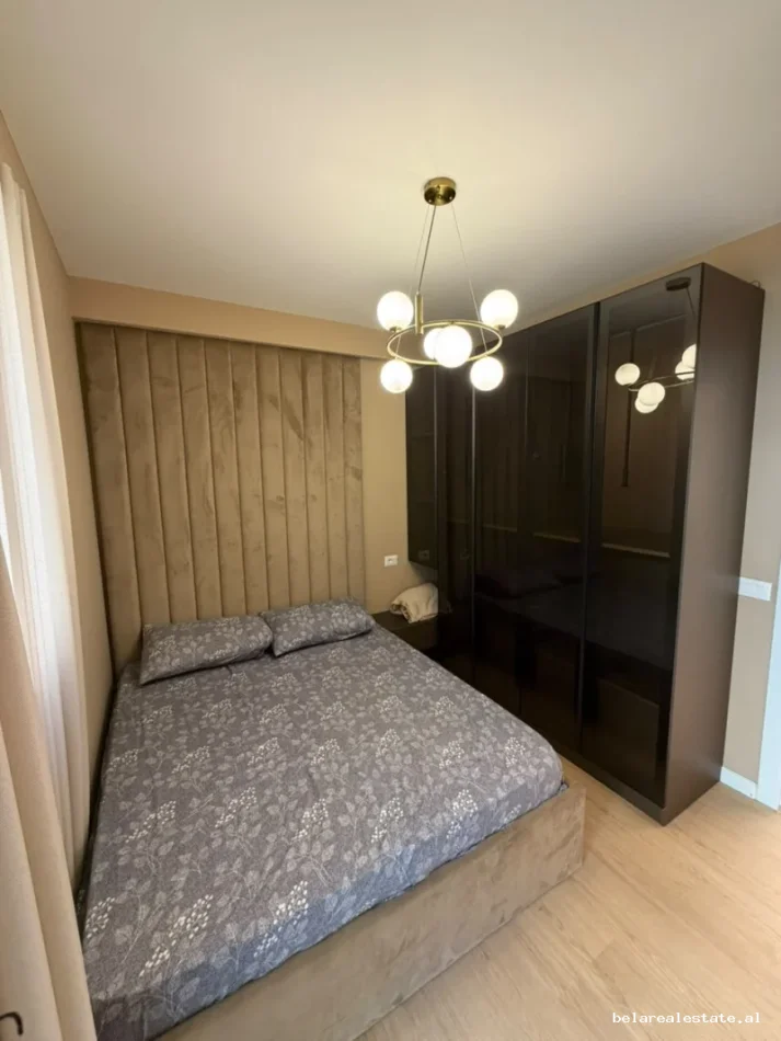 Tirane, jepet me qera apartament 1+1 Kati 2, 60 m² 600 € (Rruga Teodor Muzaka)