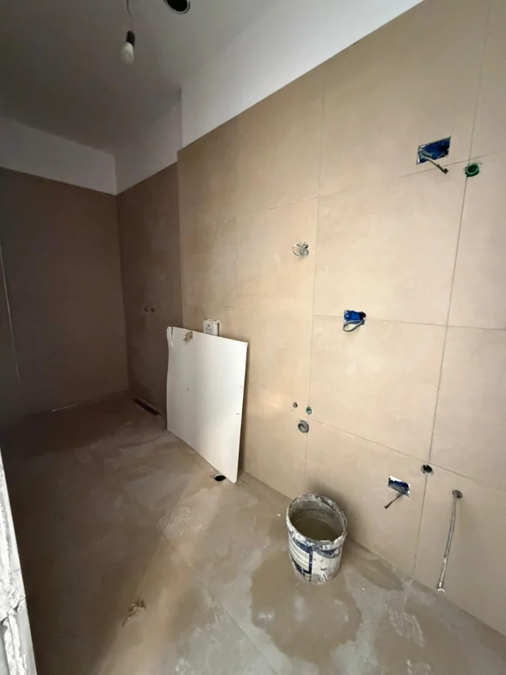 Tirane, shitet apartament 2+1 , 92 m² 368.200 € (Dhermi)