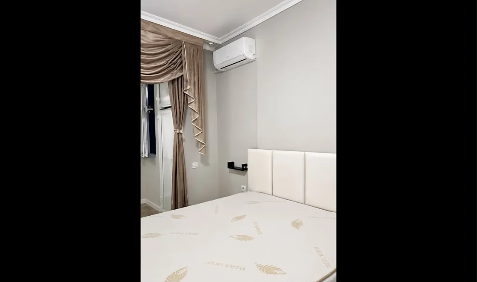 Tirane, jepet me qera apartament 2+1 Kati 5, 148 m² 1.000 € 