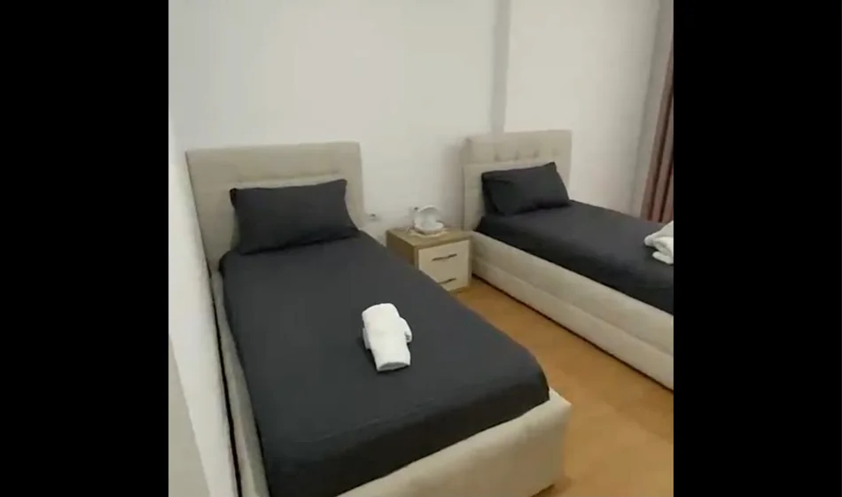 Tirane, jepet me qera apartament 2+1 Kati 9, 90 m² 700 €