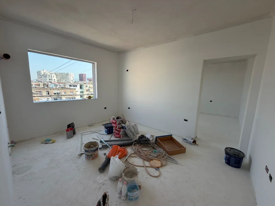 Tirane, shitet apartament 1+1+Ballkon Kati 5, 64 m² 125.000 € (Vasil Shanto)