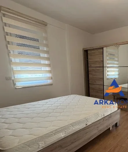 Tirane, jepet me qera apartament 2+1+Ballkon Kati 3, 106 m² 537 € 