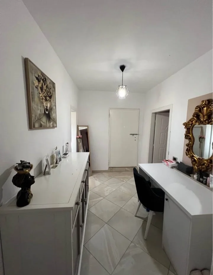 Tirane, shitet apartament 1+1+Ballkon Kati 6, 60 m² 95.000 € (Pranë Gjykatës Administrative, Don Bosko)