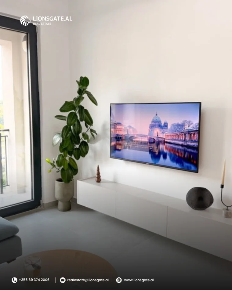 Tirane, jepet me qera apartament 1+1 , 70 m² 800 € 