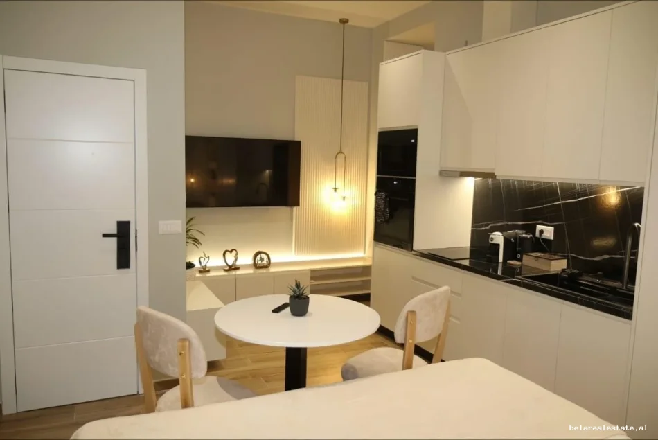 Tirane, shitet garsonier Studio Kati 0, 74 m² 220.000 € (Zogu i Zi)