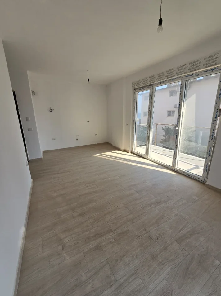 Shengjin, shitet apartament 1+1 , 66 m² 133.000 € 