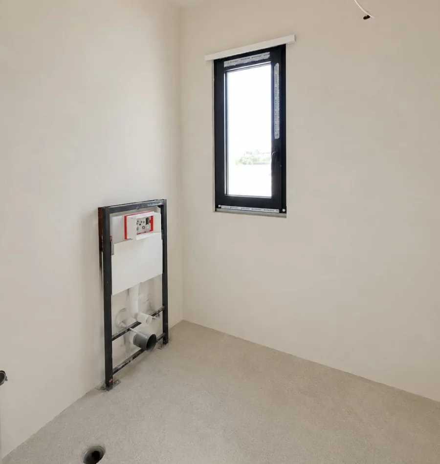 Tirane, shitet apartament 1+1 , 70 m² 124.670 € 