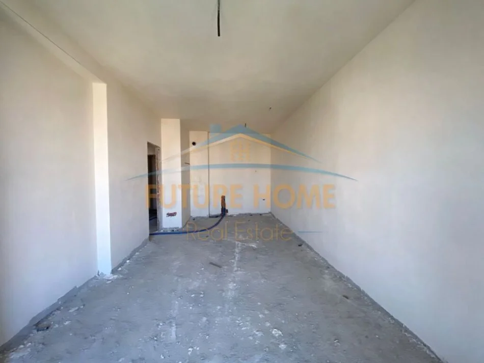 Tirane, shitet apartament 1+1+Ballkon Kati 6, 71 m² 181.000 € (Rruga e Kavajes)