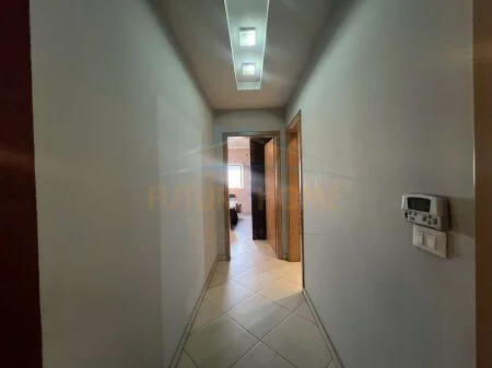 Tirane, shitet apartament 2+1 Kati 6, 112 m² 154.000 € (UNAZA E RE)