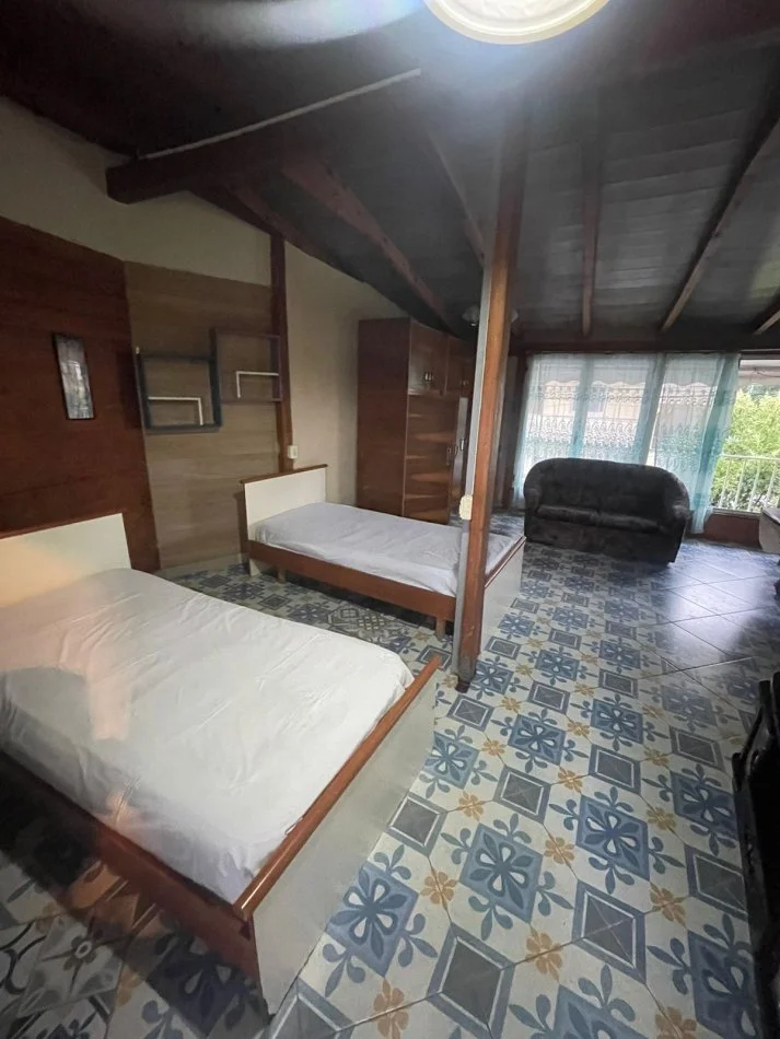 Tirane, jepet me qera garsonier Kati 2, 20 m² 300 € (Inxhinieria Ndertimit)