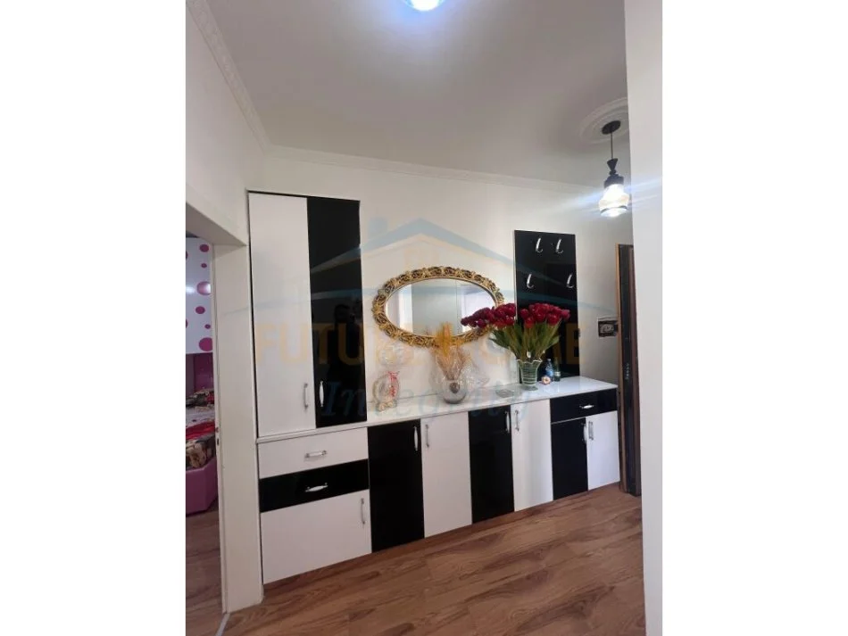 Kavaje, shitet apartament 2+1 Kati 2, 89 m² 55.000 € (KAVAJE)