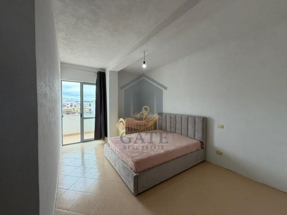Shqiperi, shitet apartament 2+1+Ballkon Kati 9, 200.000 € 