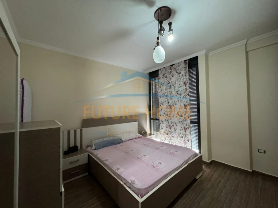 Durres, shitet apartament 2+1 Kati 3, 102 m² 115.000 € (UKD , Durres)