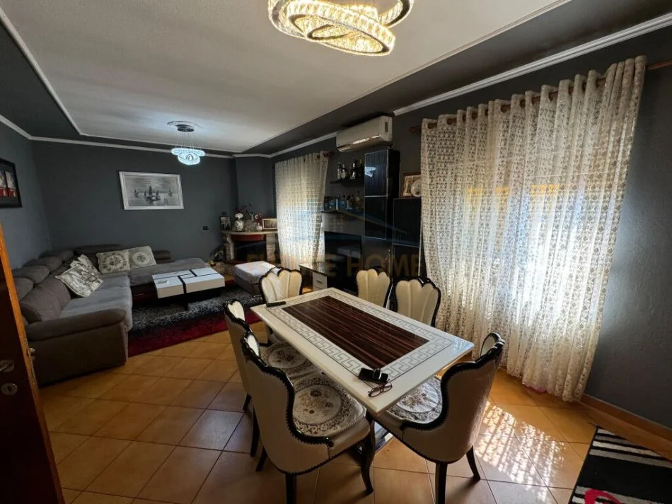 Tirane, shitet apartament 3 Katshe Kati 3, 363 m² 400.000 € (Siri Kodra)