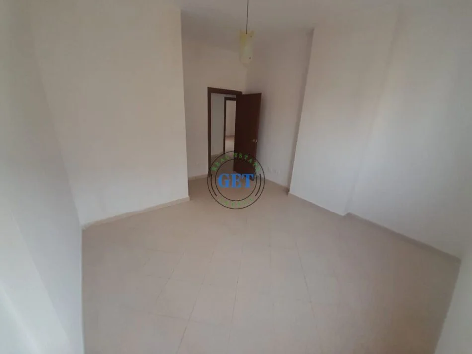 Durres, shitet apartament 2+1+Ballkon Kati 9, 105 m² 90.000 € (Ish Rajoni, Durres)
