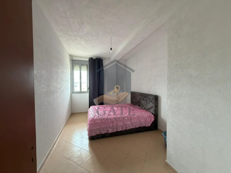Shqiperi, shitet apartament 2+1+Ballkon Kati 9, 200.000 € 