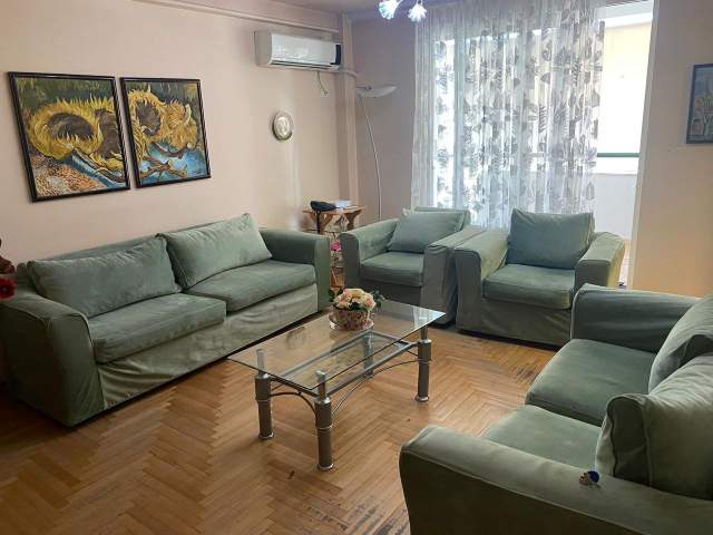 Tirane, jepet me qera apartament 2+1+BLK Kati 9, 130 m² 500 Euro (Bulevardi Zogu i Pare)