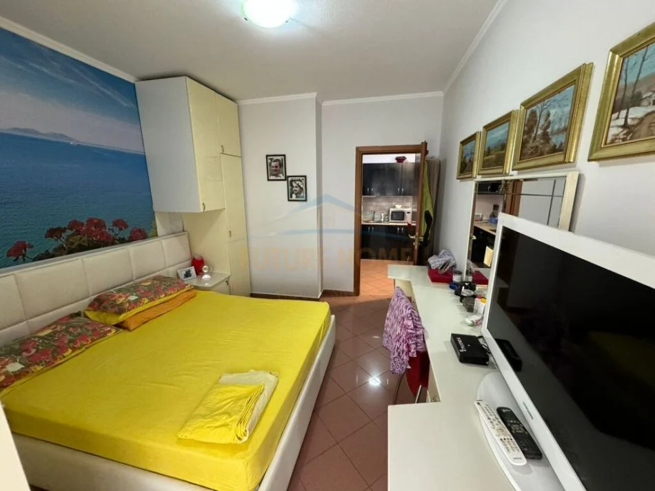 Tirane, jepet me qera apartament 1+1 Kati 4, 75 m² 650 € (Rruga Lidhja e Prizrenit Tirane)