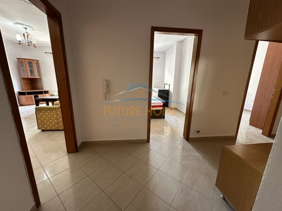 Tirane, shitet apartament 2+1+Aneks+Ballkon Kati 8, 90 m² 105.000 € (Astir)