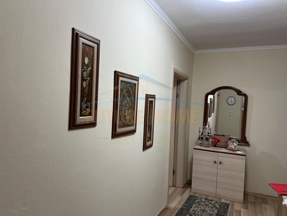 Durres, shitet apartament 1+1 Kati 5, 60 m² 60.000 € (Spitali Rajonal, Durres)