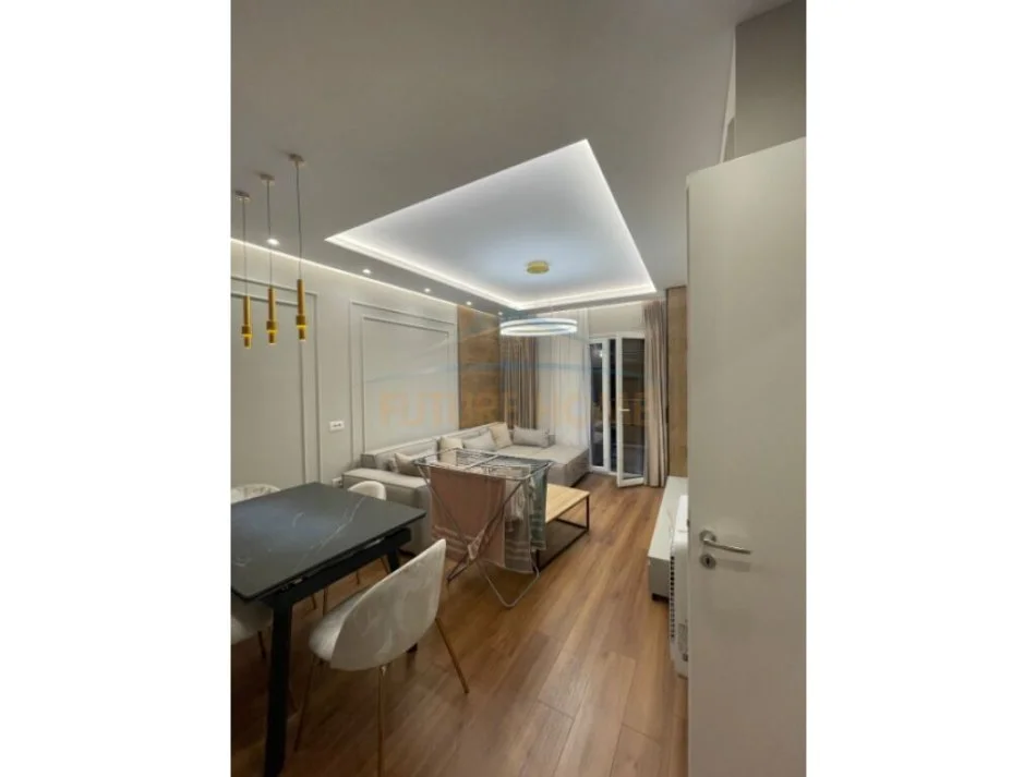 Tirane, jepet me qera 2+1+Ballkon Kati 6, 93 m² 1.100 € (Kodra e Djellit)