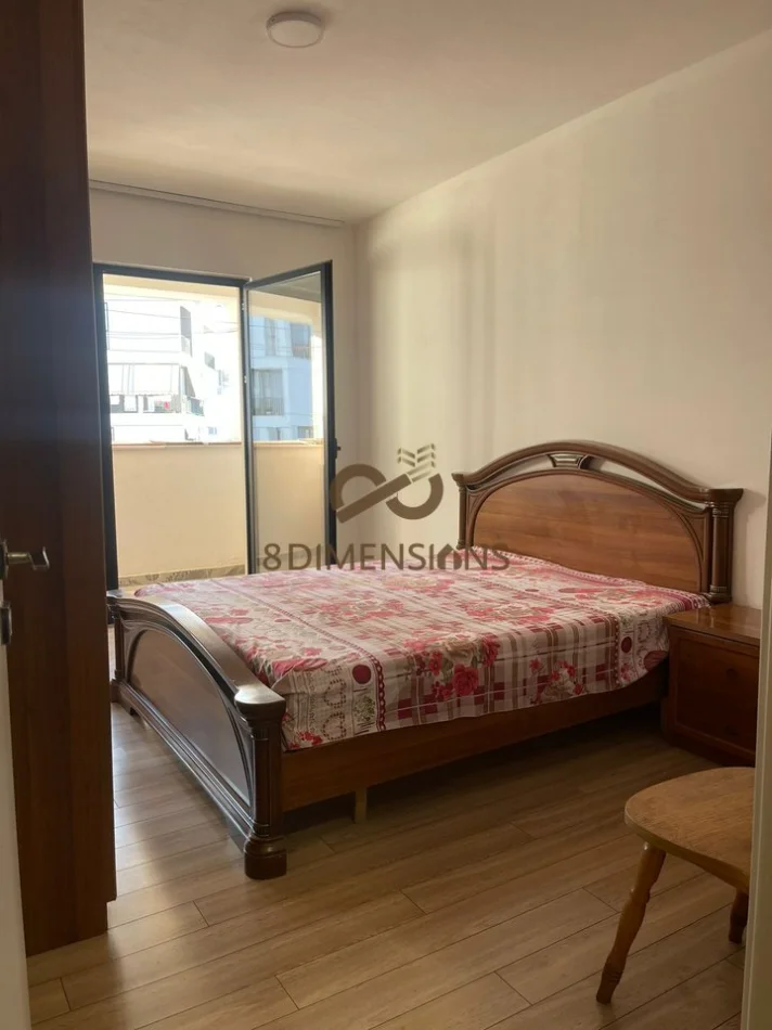 Tirane, shitet apartament 3+1+Ballkon Kati 3, 149 m² 200.000 € (5 maji)