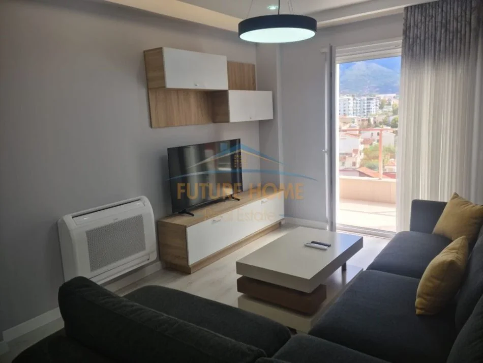Tirane, jepet me qera apartament 2+1 , 108 m² 750 € (SHKOLLA E BALETIT)