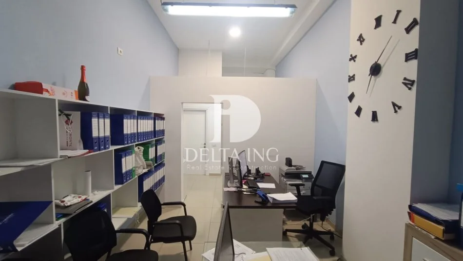 Tirane, shitet ambjent biznesi Kati 0, 37 m² 130.000 € (Komuna Parisit)