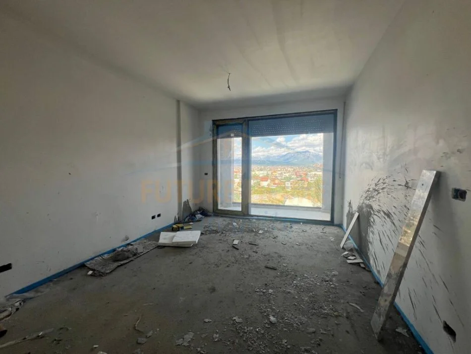 Tirane, shes apartament 2+1+Ballkon + Post Parkimi Kati 5, 118 m² 180.000 €+ (Akses Tirana, Dritan Hoxha)