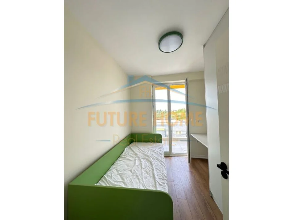 jepet me qera apartament Kati 5, 70 m² 400 €