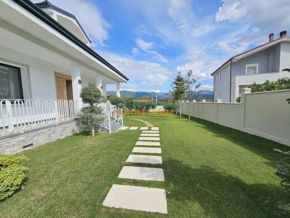 Tirane, jepet me qera Vile 2 Katshe , 700 m² 2.500 € (Mullet)