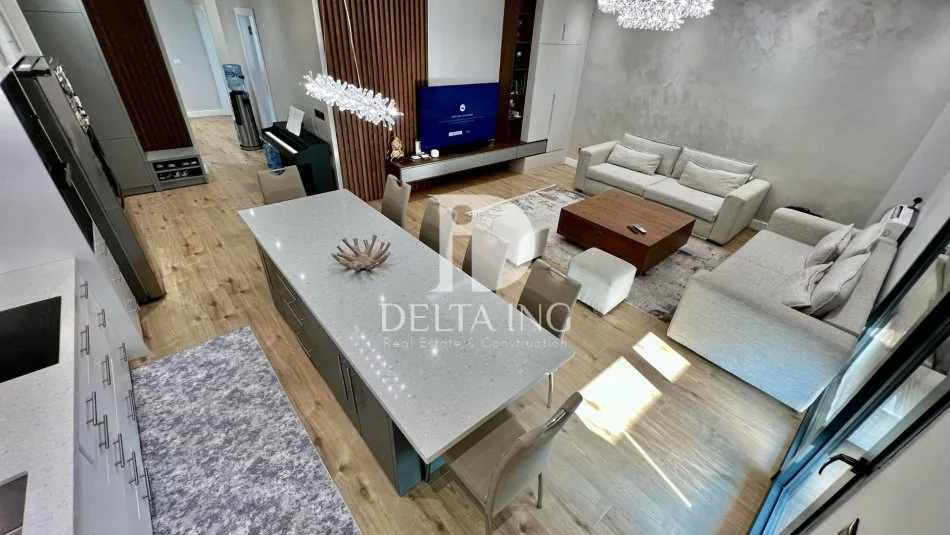 Tirane, shitet apartament 3+1 Kati 2, 145 m² 450.000 € (TEG)