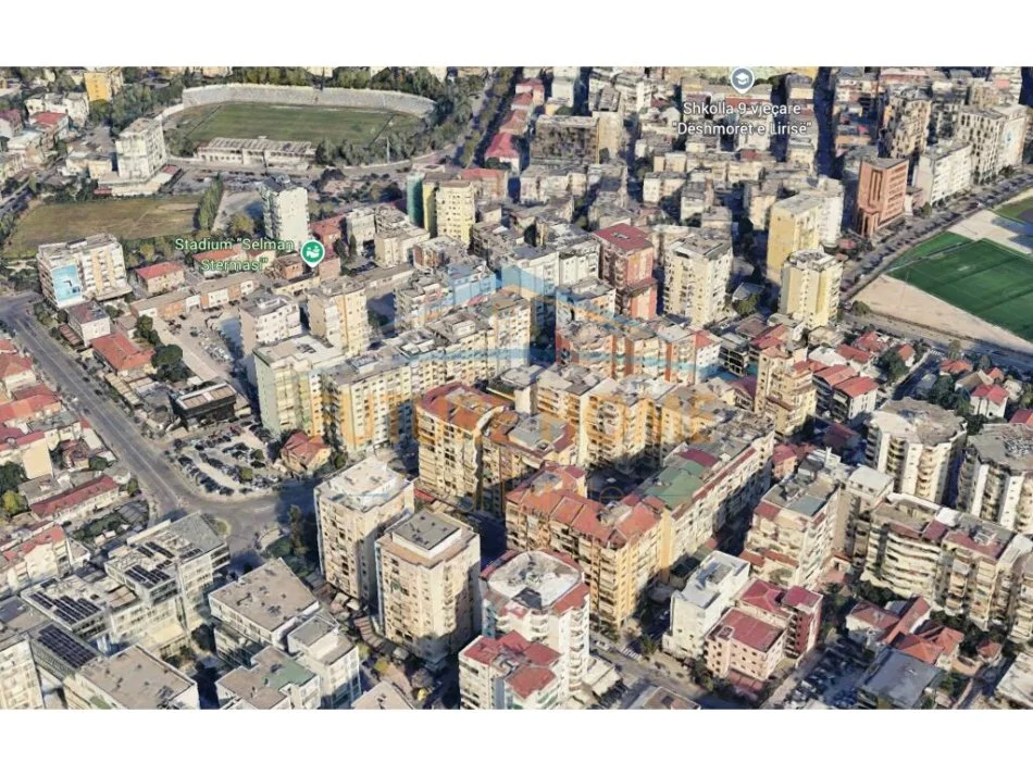 Tirane, shitet apartament duplex 2+1+Ballkon Kati 10, 165 m² 370.000 € (Komuna e Parisit)