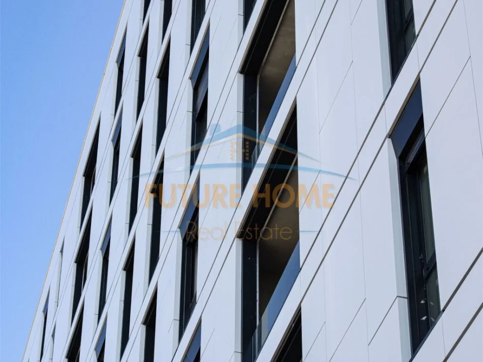 Shitet, Apartament 2+1+Post Parkimi, Akses Tirana, Ish Dogana 180,000 €