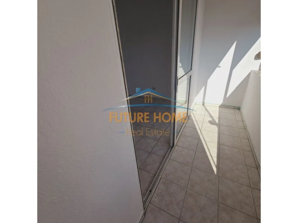 Tirane, shitet apartament 2+1+Aneks+Ballkon Kati 2, 100 m² 135.000 € (BULEVARDI ZHAN D'ARK)