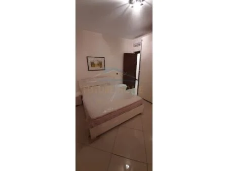 Tirane, jepet me qera apartament 2+1 Kati 3, 80 m² 450 € (Rruga Aleksander Moisiu, Kinostudio, Tirane AREA44671)