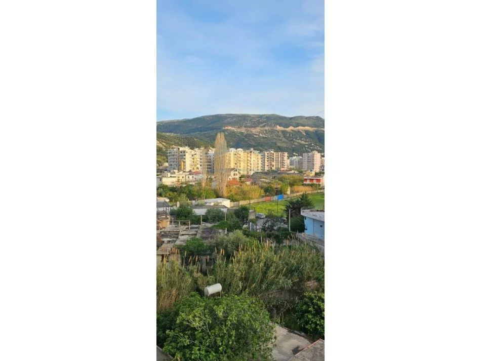 Vlore, shitet apartament 2+1 Kati 5, 100 m² 127.000 € (perballe me Stadiumin ,Vlore) RV44709